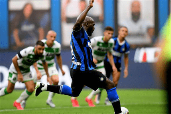  萨索洛青年军崭露头角，快速反击让豪门防不胜防